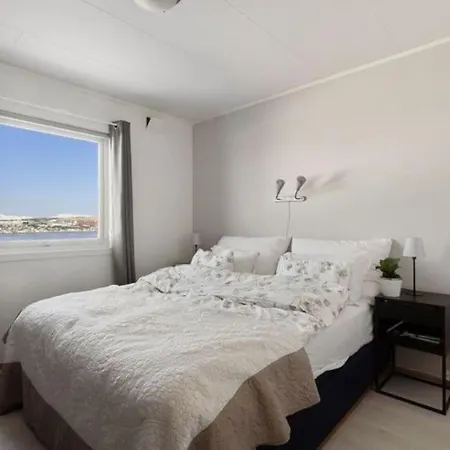 Apartment Cozy Home. Fantastic View And Parking Tromso
