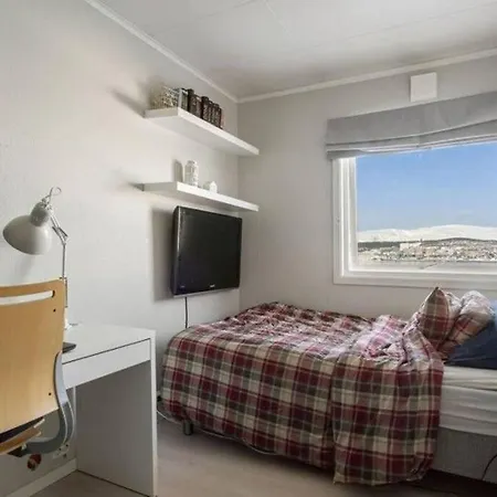 Cozy Home. Fantastic View And Parking Tromso